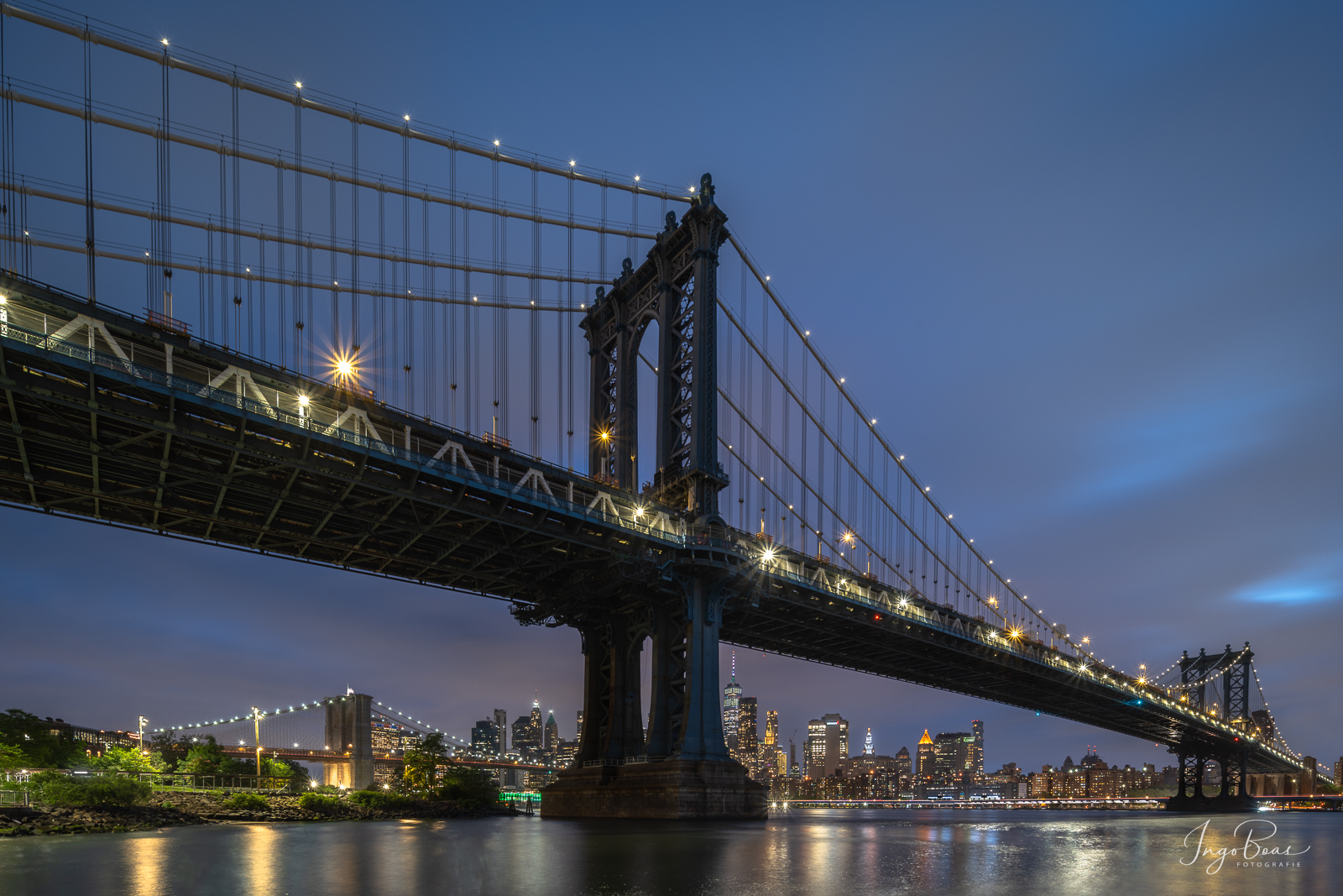 Foto von unserer letzten Fotoreise: Blick auf die Manhattan-Bridge zur blauen Stunde